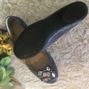 ADRIENNE VITTADINI FLATS